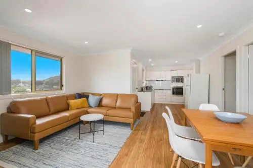 Bellhaven 2, 17 Willow Street