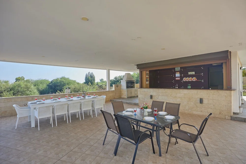 Protaras Holiday Villa Pa7 Private 7 Bedroom villa