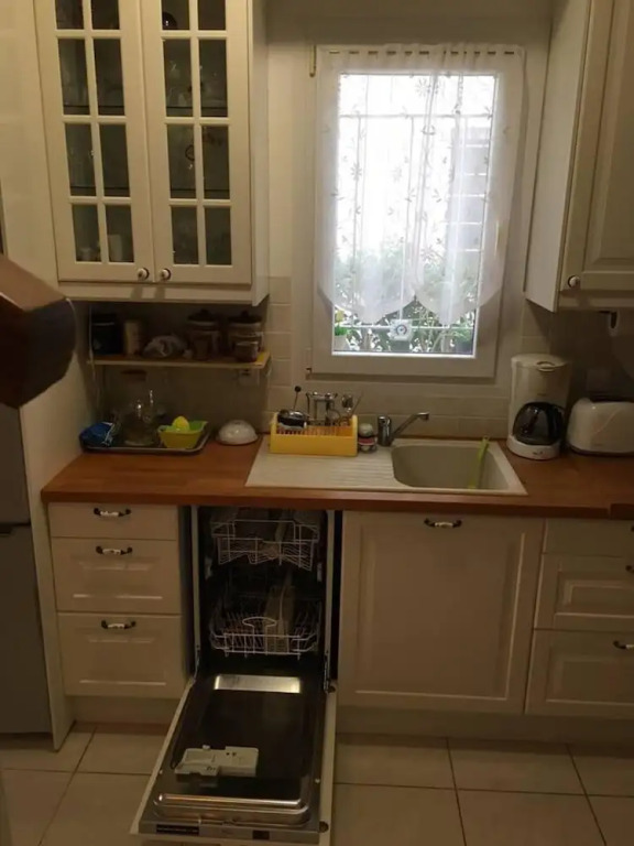 Immaculate 3-bed House in