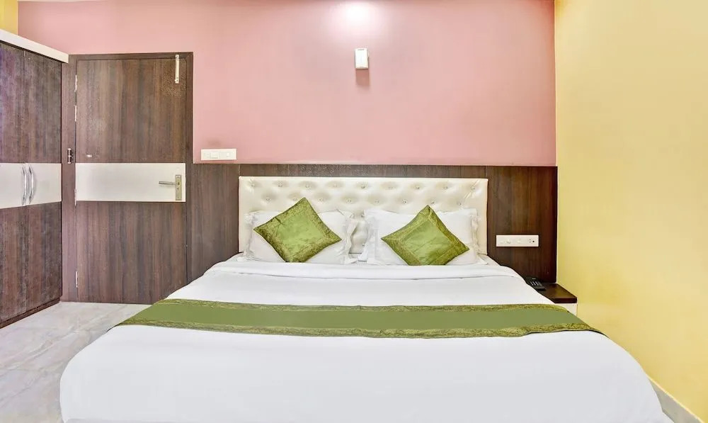 Treebo Trip Sathi Residency