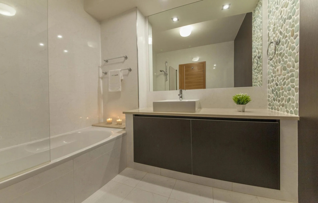 B27 - Luzbay 2 Bed Apartment