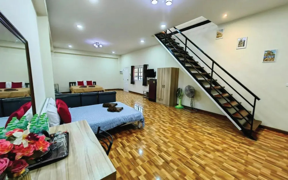 Trang Oasis Waterpark Hotel