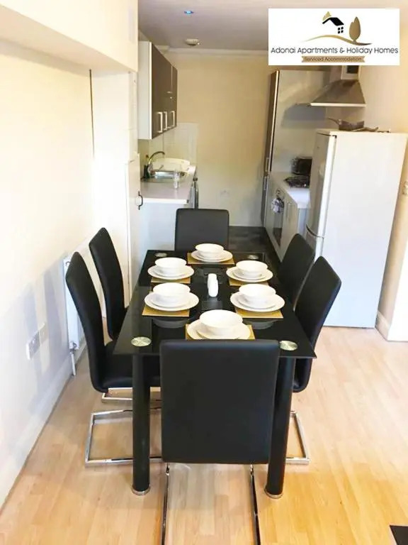 2 Bedroom Apartment at Dagenham , Adonai Serviced Accommodation, Free WiFi and Parking
