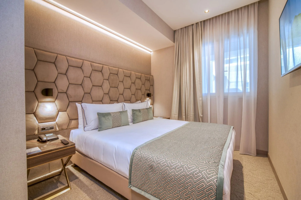 Hotel AMI Budva Petrovac