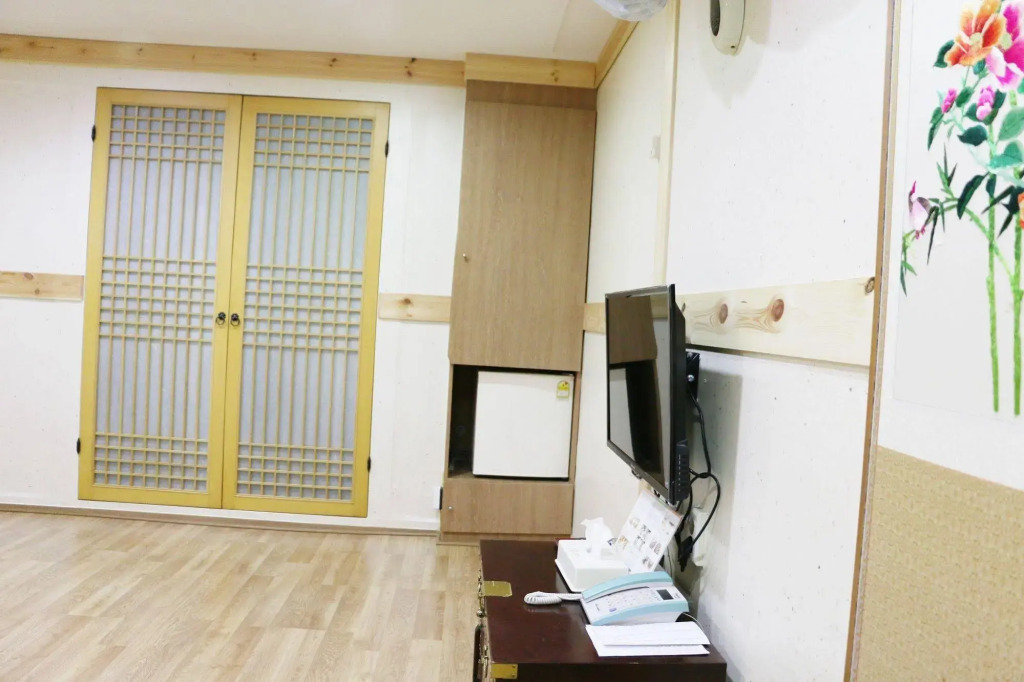Mizo Hotel