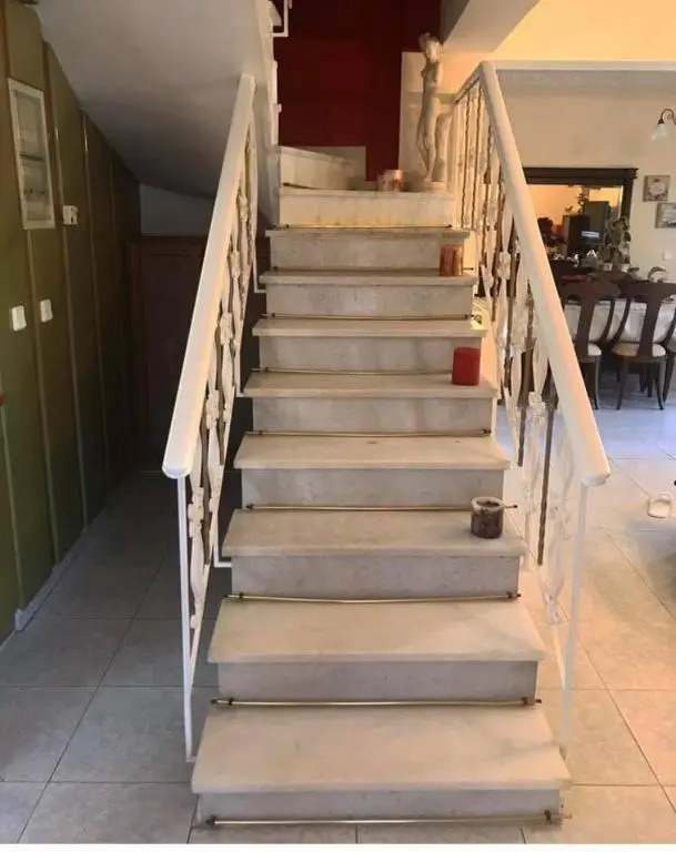 Jenny's House