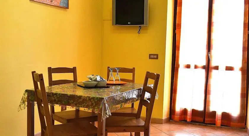 Roma Dreams Home
