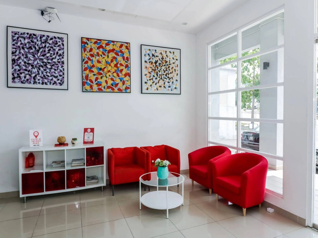 Easyrest Hotel