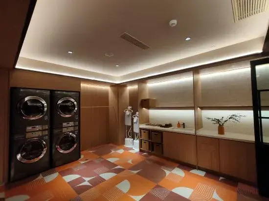 Lavande Hotel (Kunming Changshui International Airport Terminal Platinum Port Modern Plaza)