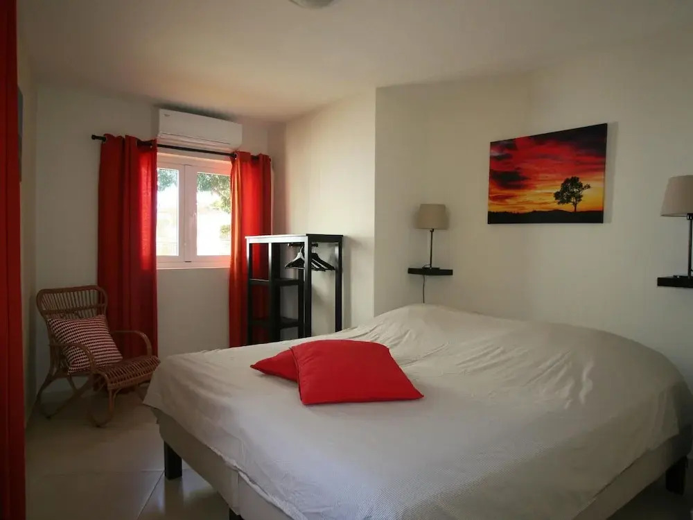 Apartment Mama Sha With Private Balcony