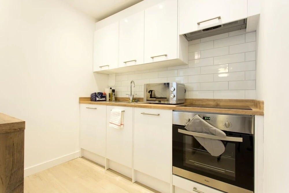 Remarkable 2-bed Apartment in Culross