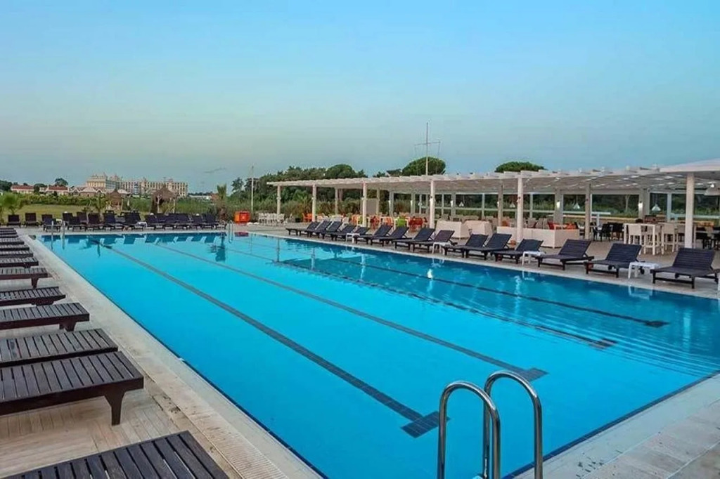 River Resort Hotel