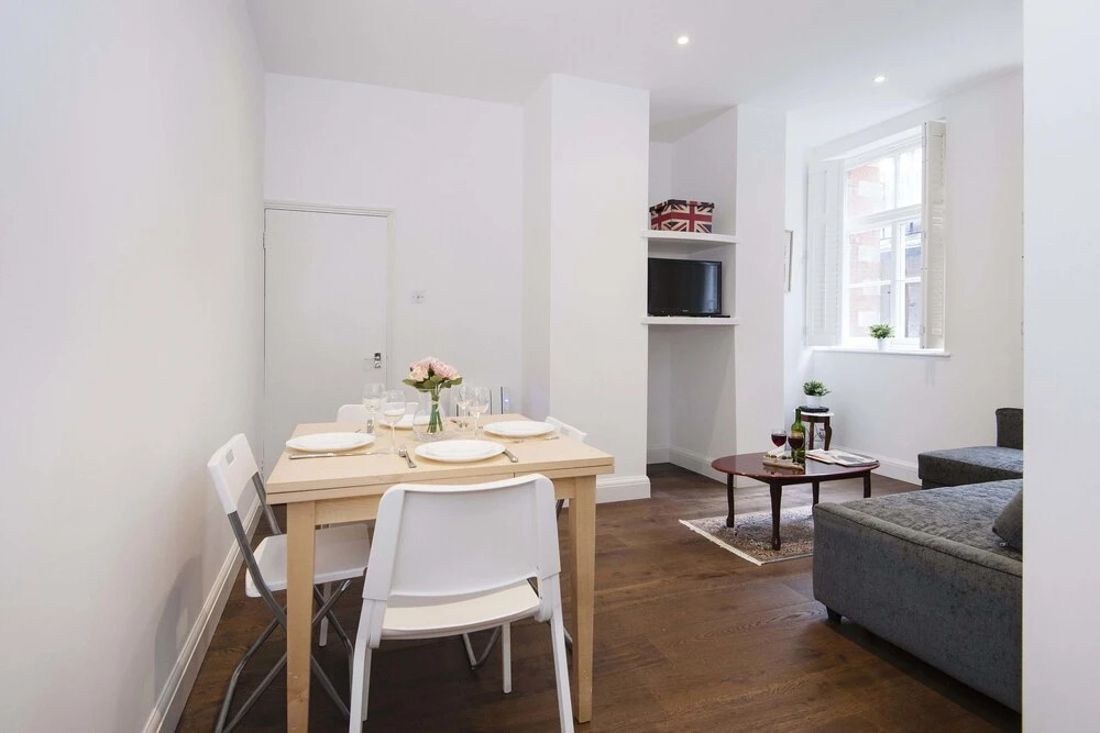 Lovely Collingham Gardens Apartment - DA01