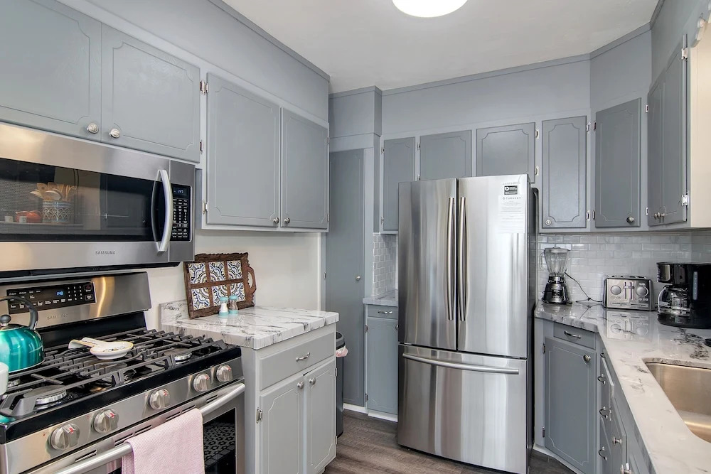 New Listing! Updated Victorian W/ Downtown Views 3 Bedroom Home
