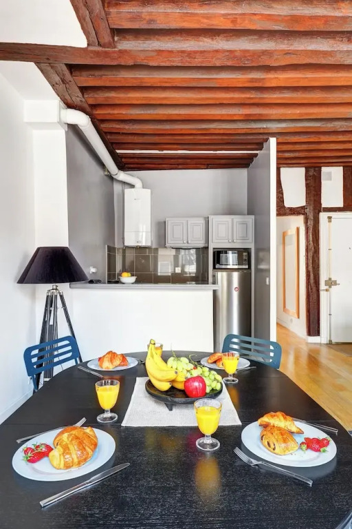 Charming 1BR Steps from Saint-Germain
