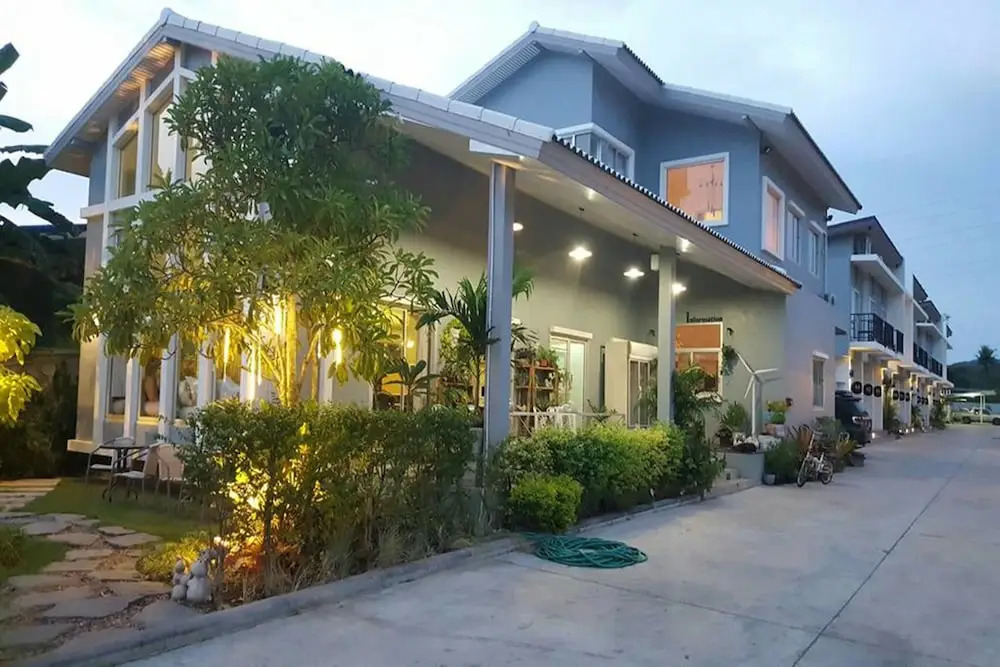 La'moon Resort