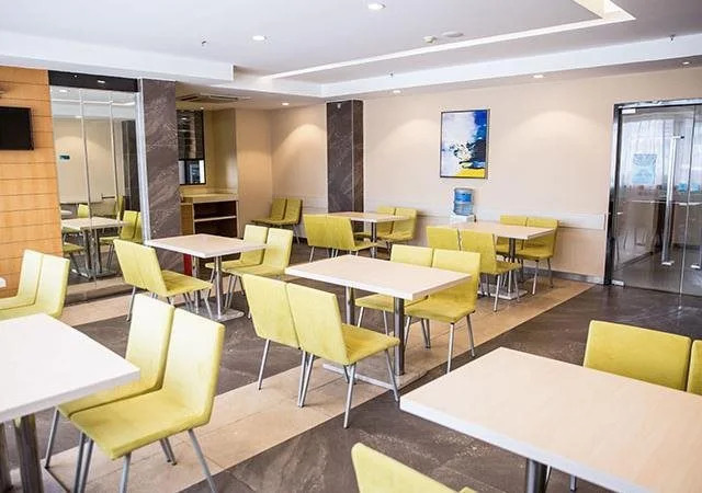 City Comfort Inn Beihai RT-Mart High Speed Railway Station
