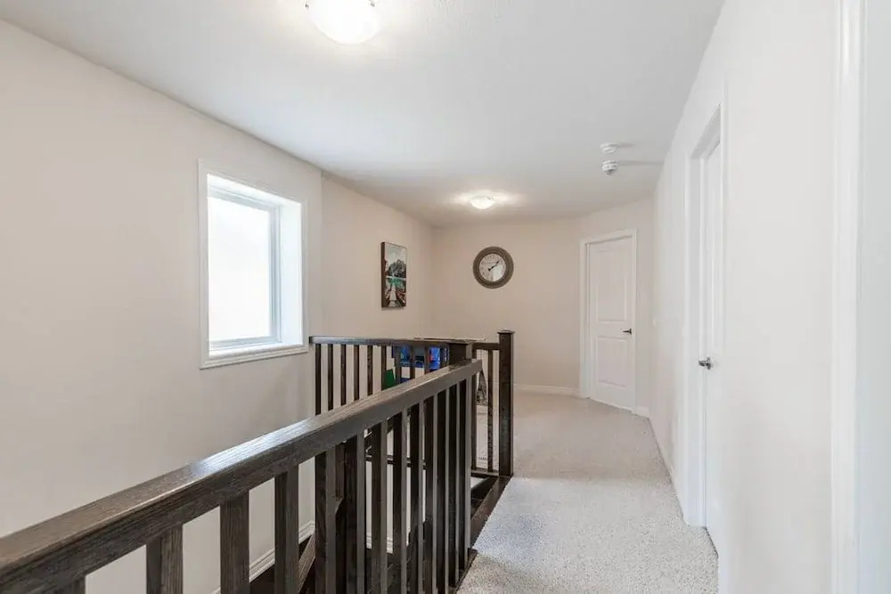 Lakeshore 3BR 2 5BA Townhome 1 min to the Beach