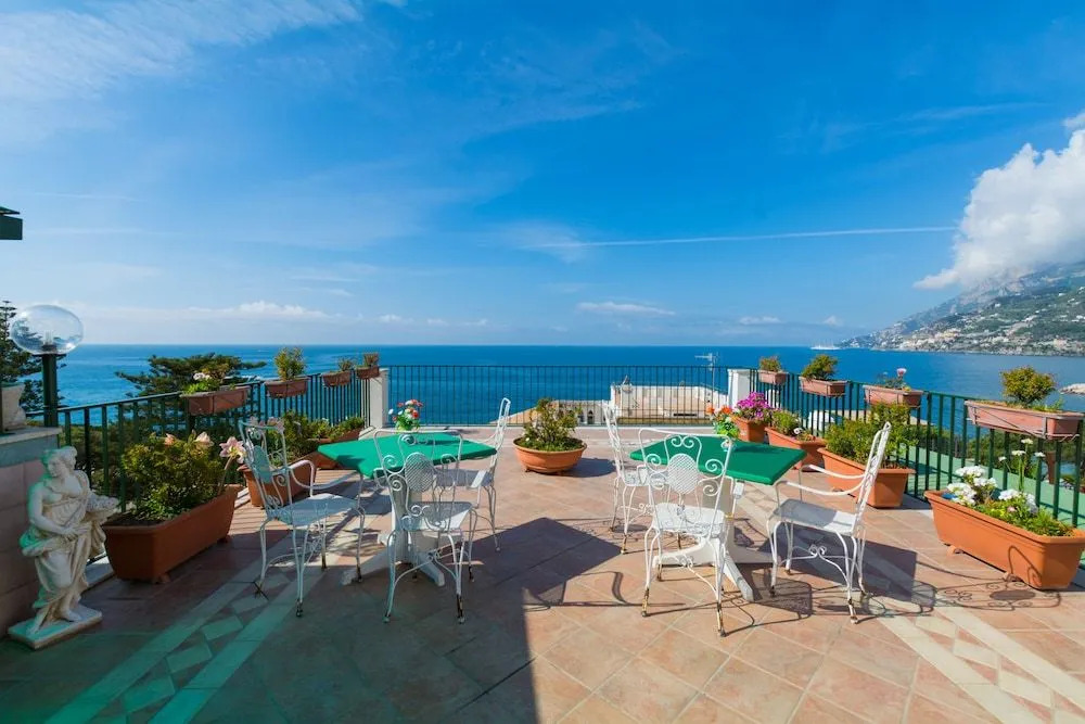Hotel Baia Verde