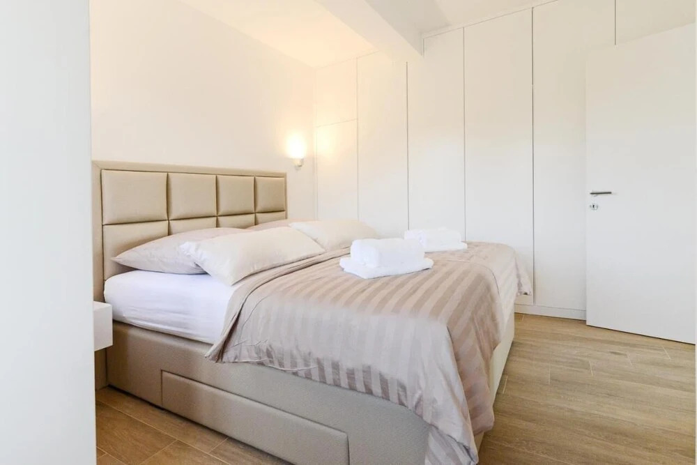 Rooftop apartment Jadera