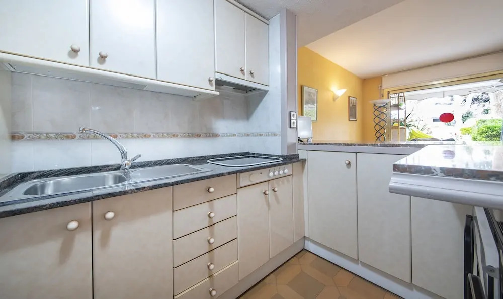Apartment Gavina Th 115