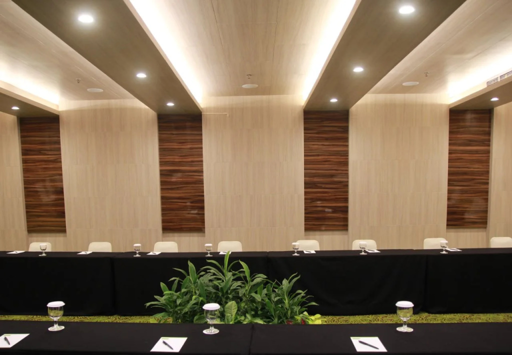Sparks Life Jakarta, ARTOTEL Curated