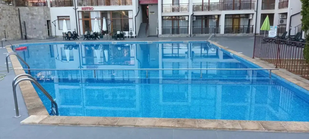 Studio 200 m море