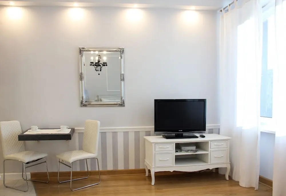 Piekna Downtown Apartment
