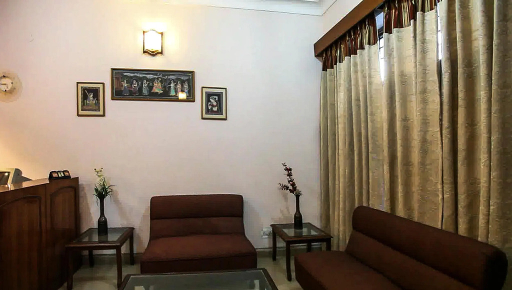 Divistha Guest House Gurgaon