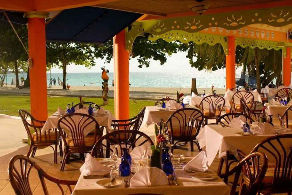 Grand Pineapple Beach Negril