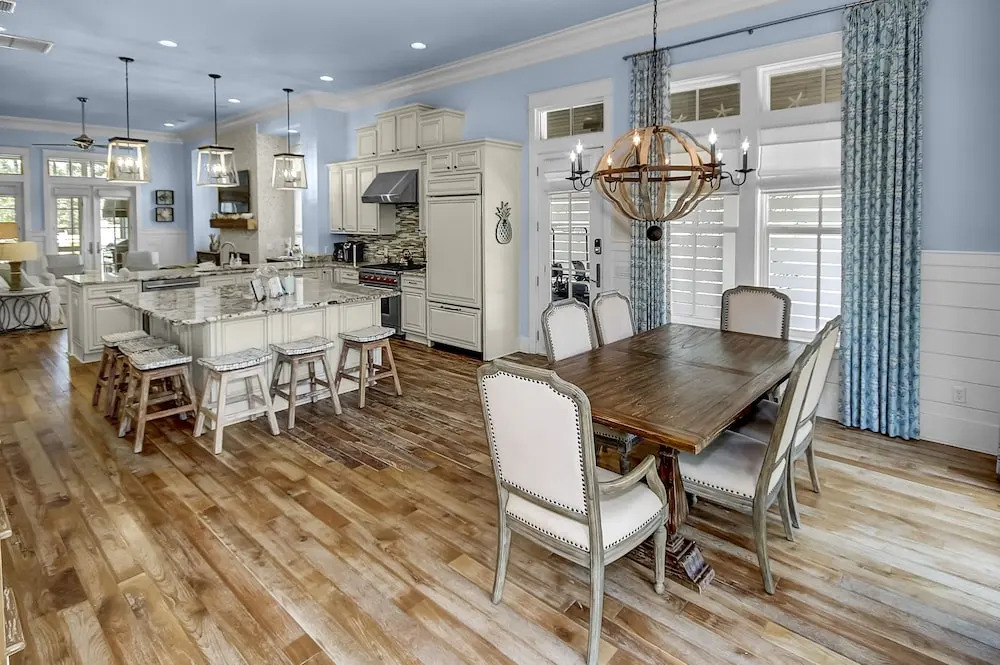"emerald Tide" pool Golf Cart 4br/4.5ba/bonus Bunk Sleeps 12 4 Bedroom Home by RedAwning