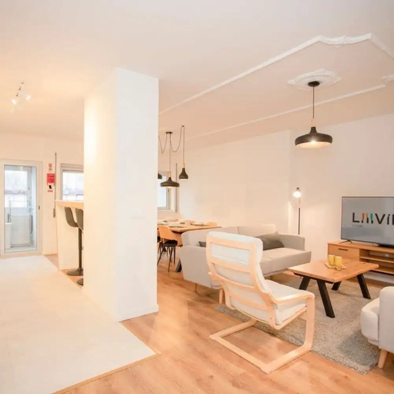 Liiiving in Porto - Modern Design Home