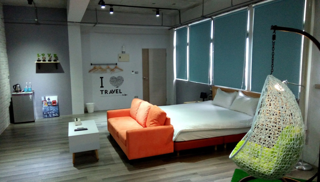 Sleep In Guest House