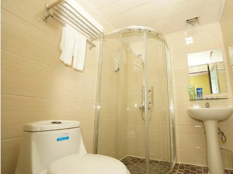 Zhuzhe Hotel (Chenzhou Suxianling)(住喆酒店(郴州苏仙岭店))