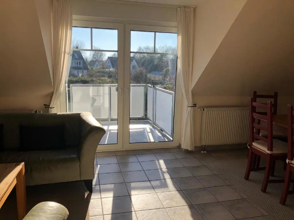Darsser Weg 34 a_Strandgefluester_