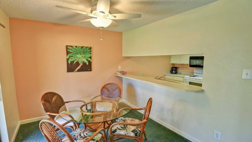 107 LAS Brisas 1 Bedroom Condo