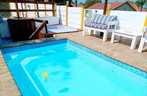 Queensburgh B&B or Self Catering