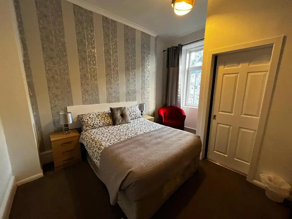 DunMoore Guesthouse