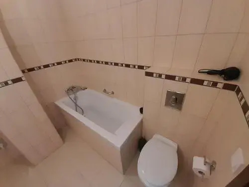 Dinda Apartman