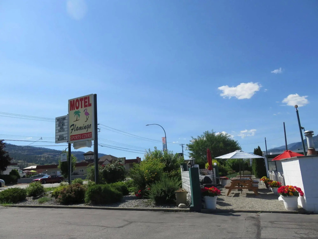Flamingo Motel