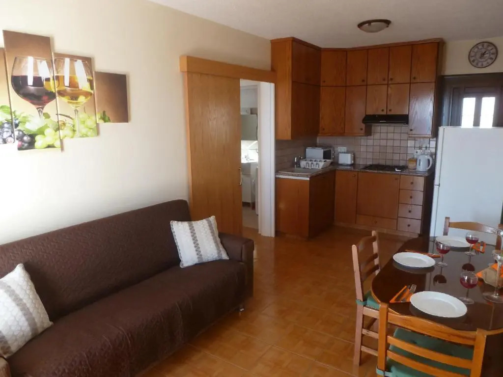 Philippou Beach Villas & Apartments