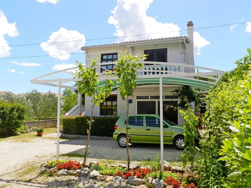 Apartment Tonkica Flower Garden