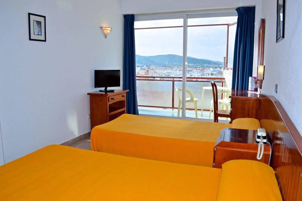 Hostal Molins Park