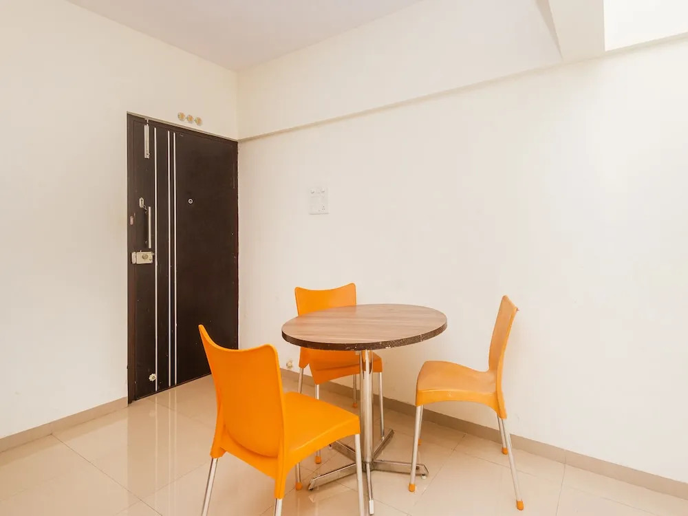 Tuliipstays - Kanjurmarg Pluto Suncity