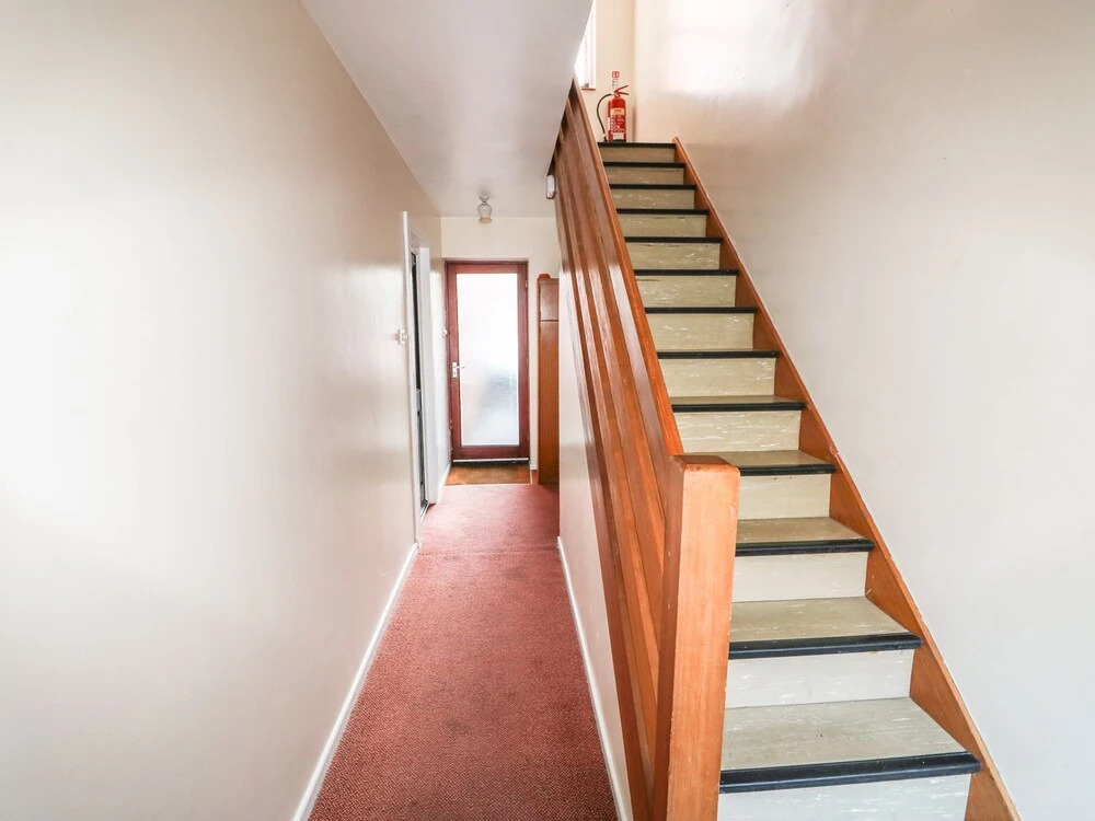 Flat 2 Cambridge Court
