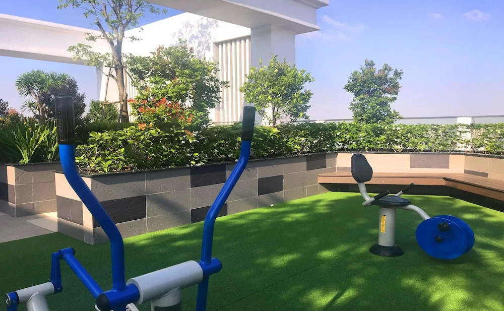 Sunny Saigon Apartments & Hotel