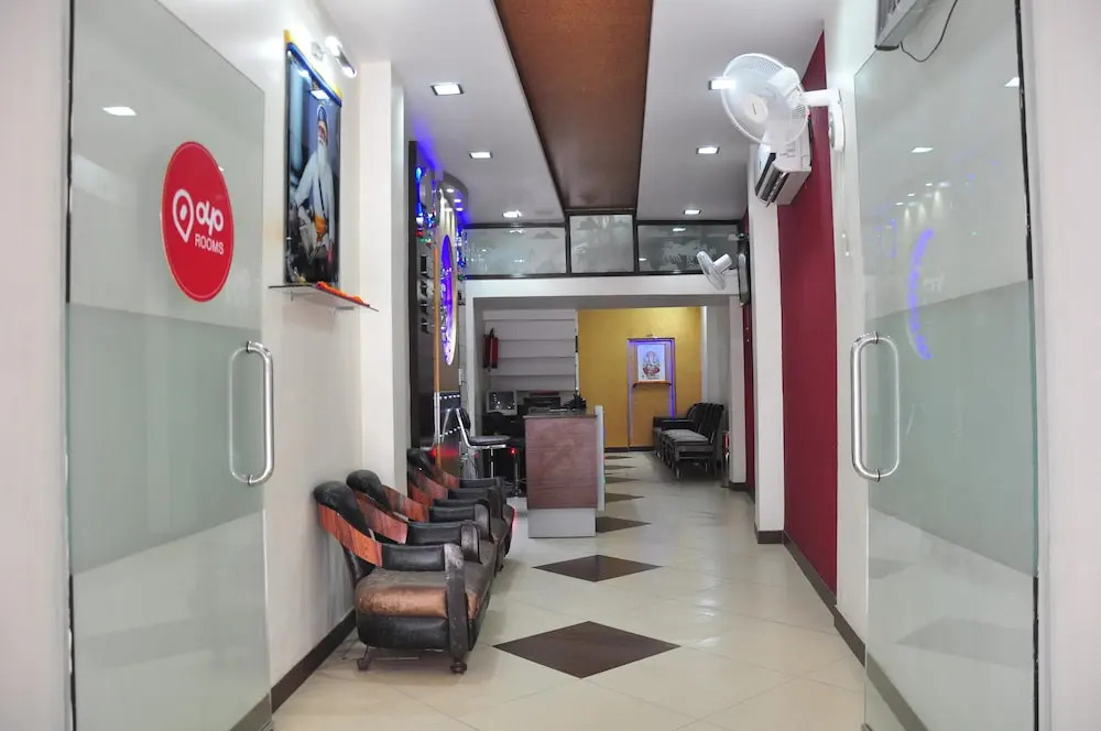 Hotel New SS Residency