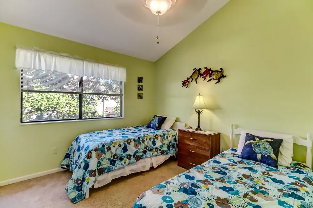 Dog Friendly Condo, Easy Access to Amelia Island Beautiful Beaches by RedAwning