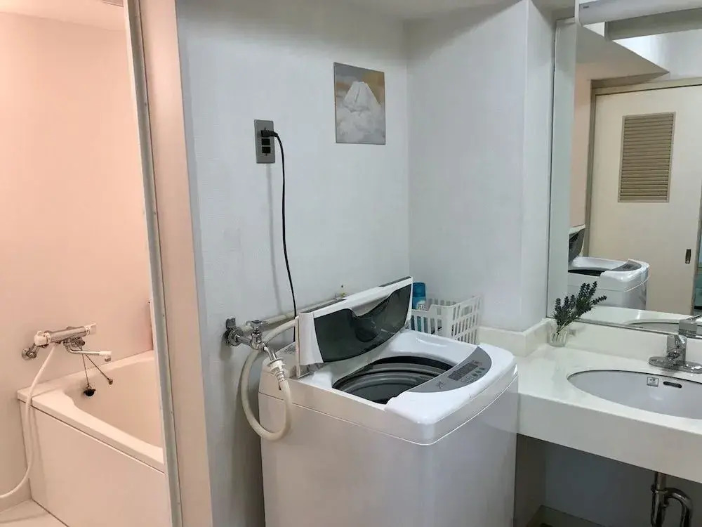 Shinsaibashi Family House
