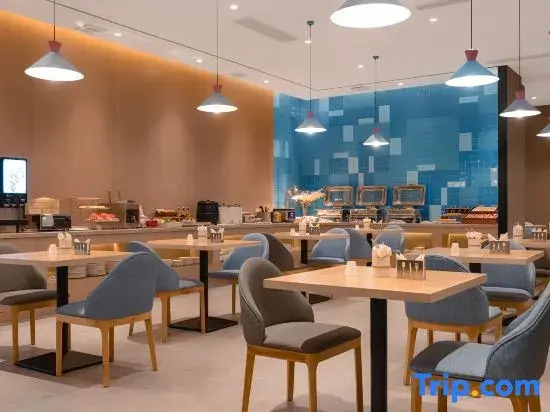 Mengyin Yipin Business Hotel
